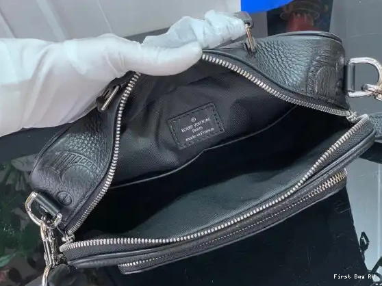 First bags ru MESSEANGER BAG LOUIS VUITTON 0503